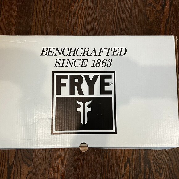 FRYE Melissa Button Boot Extended size 6.5 like new (wide calf) - Picture 8 of 8